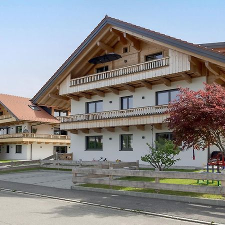 Fenjoy: Ferienapartment Mit Terrasse / Zentral / Bbq Bernau am Chiemsee Exteriör bild